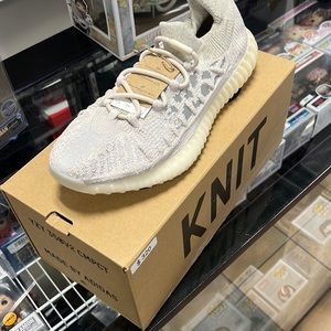 Yeezy 350 “Bones”